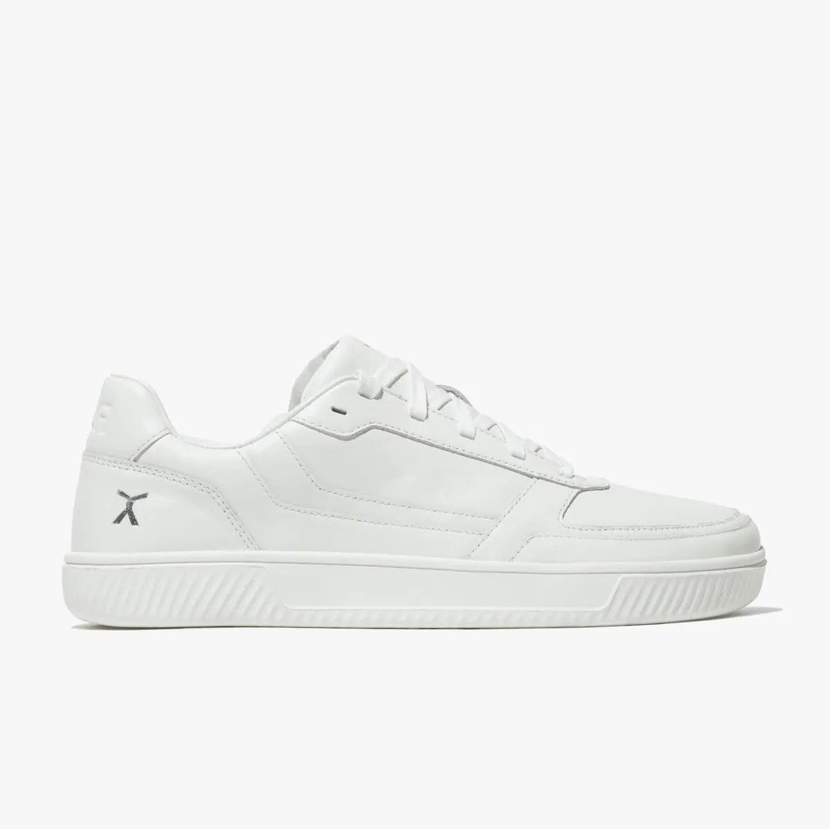 Босоногие кроссовки Flux Adapt Leather Trainer — белый — фото 1 из 5
